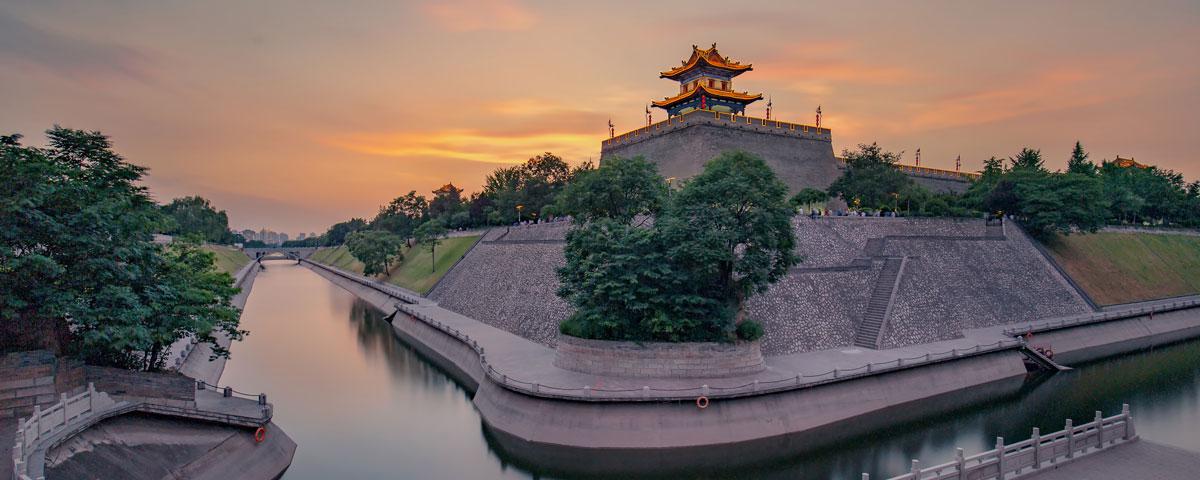 Torres de vigilancia de la muralla de la ciudad de Xi'an