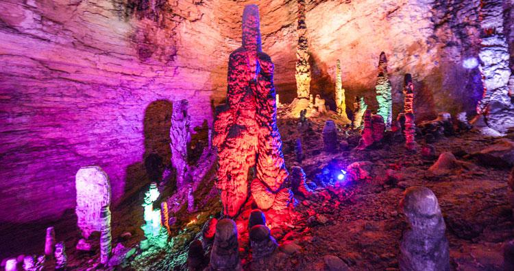 Cueva del Dragón Amarillo