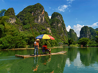 Balsa de Bambú en Río Yulong