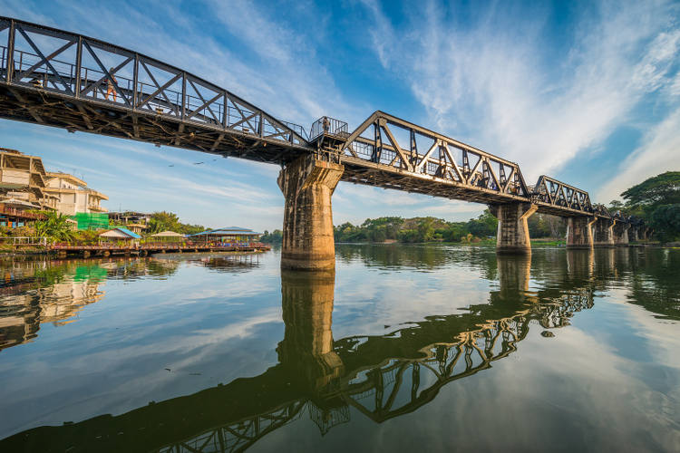 Puente sobre el río Kwai