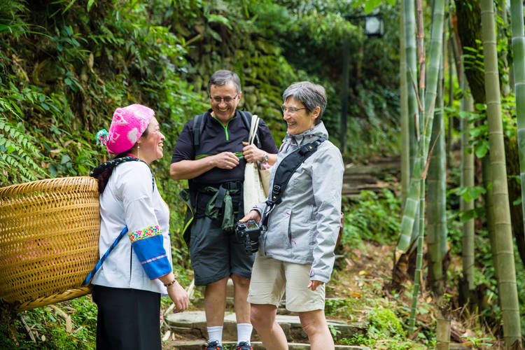 Nuestros clientes están hablando con gente local
